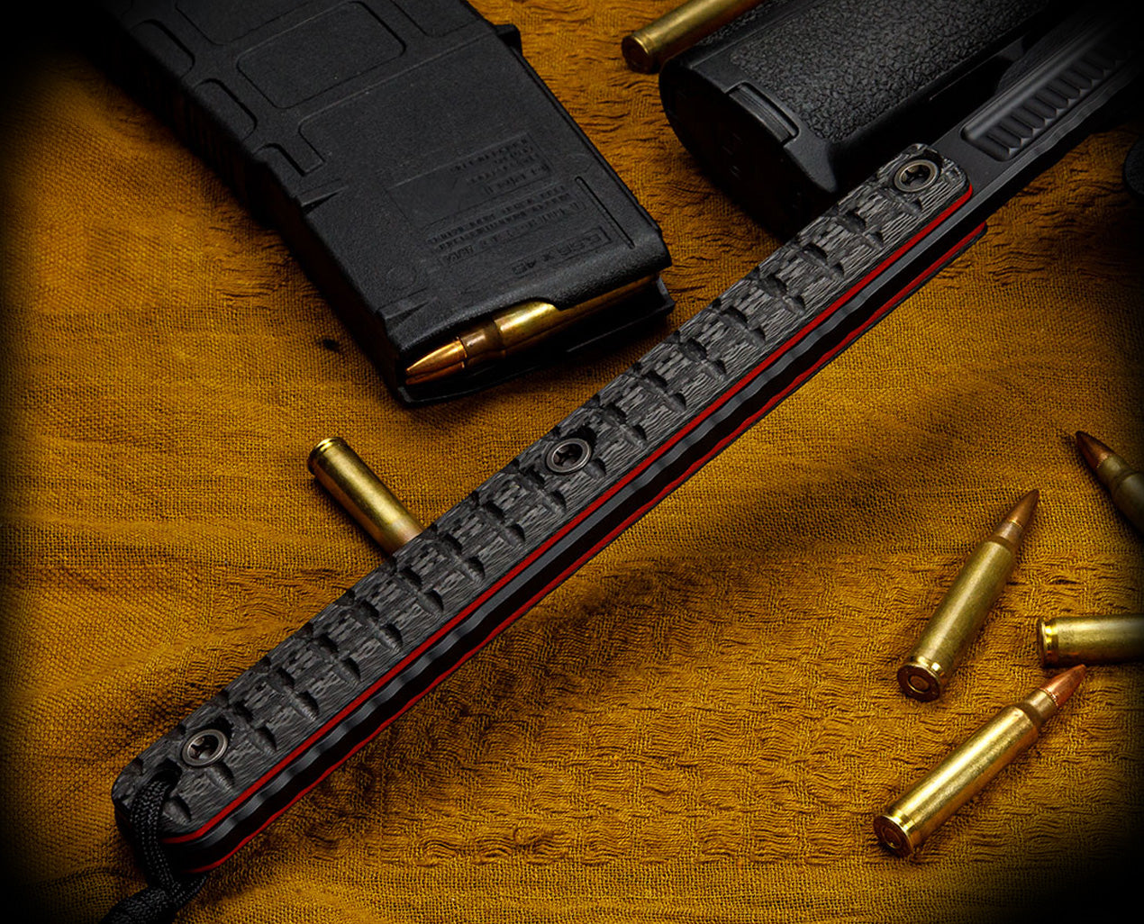 Kestrel Feather - 3V Syndicate Monkey Edge Exclusive